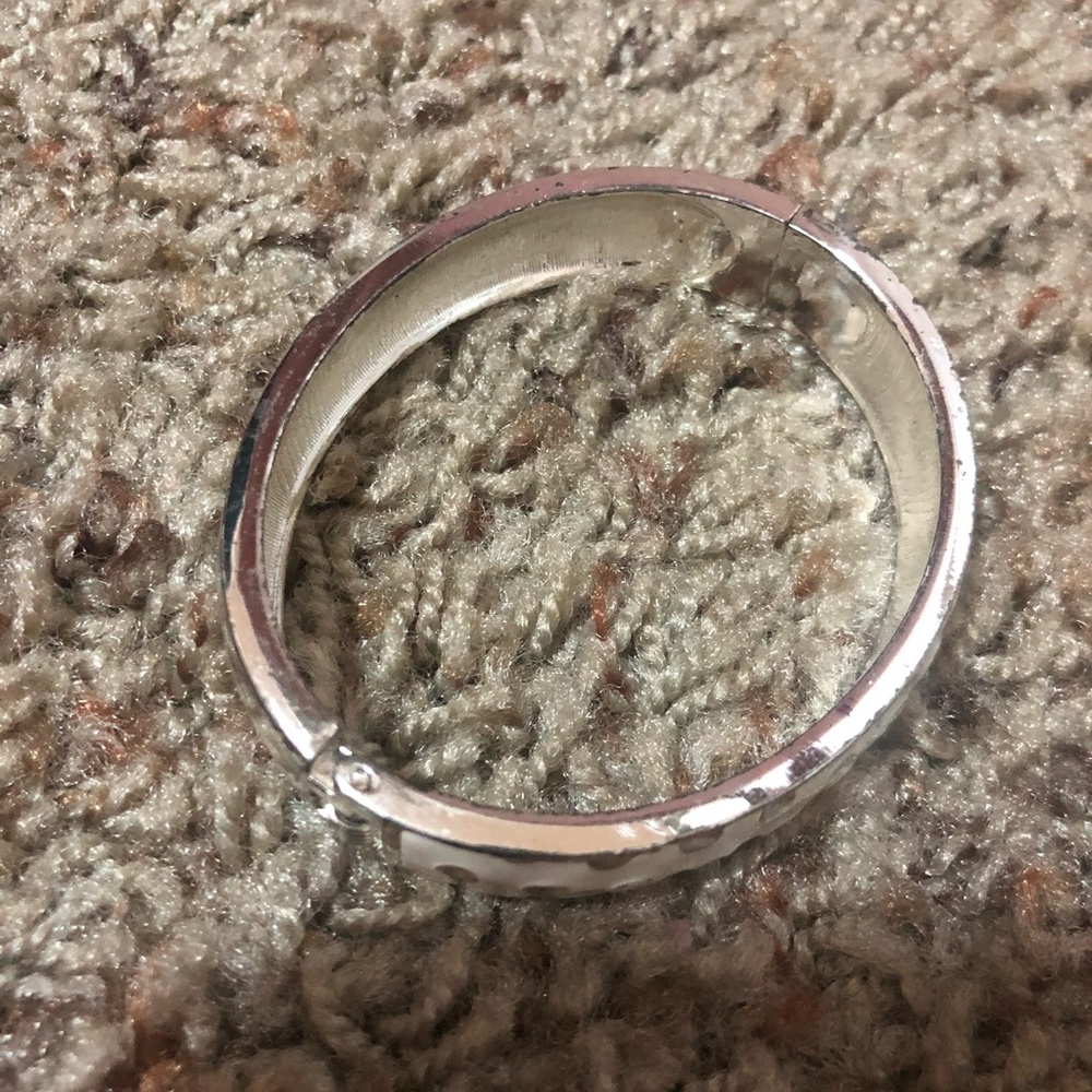 Bangle - Picture 3 of 5